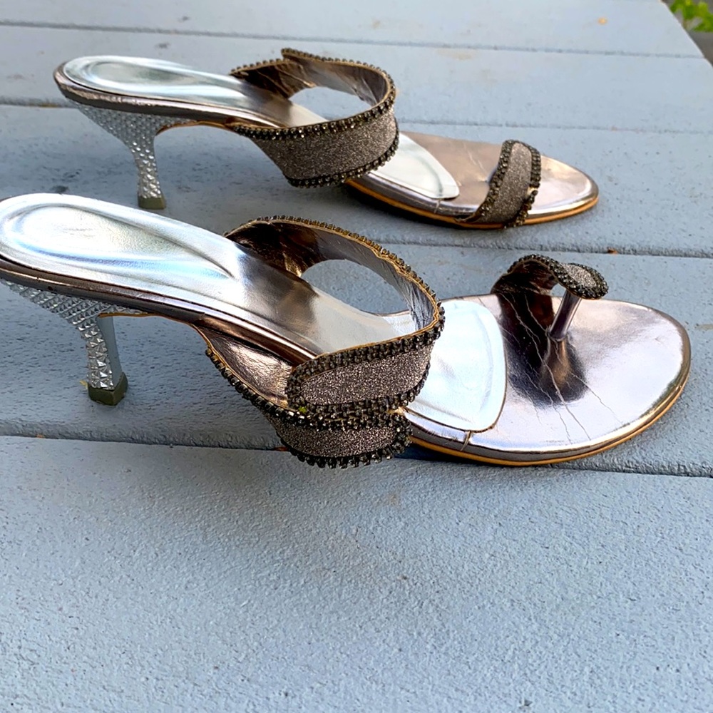 Women Heels 👠 size 8